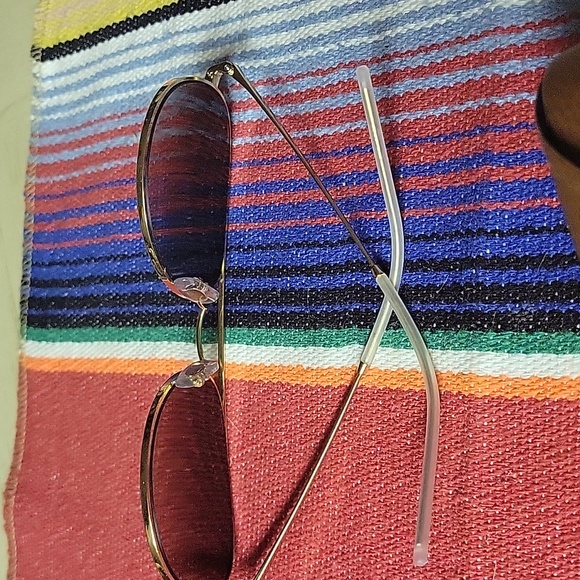 Ray Ban Sunglasses - Picture 4 of 7